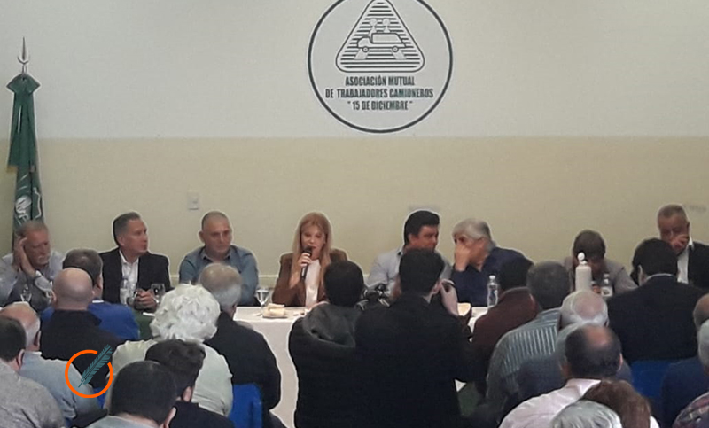 Intendentes bonaerenses y gremios piden la restitución del fondo sojero