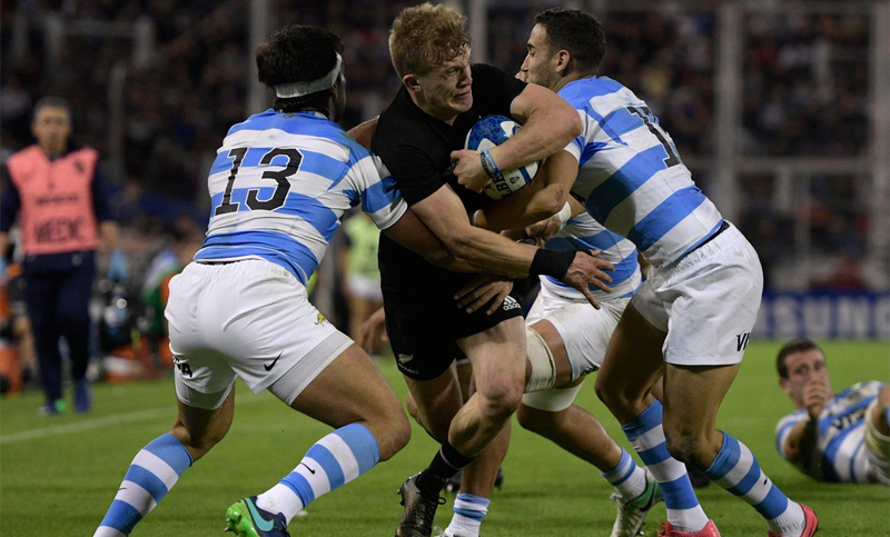 Los Pumas juegan a la madrugada contra All Blacks