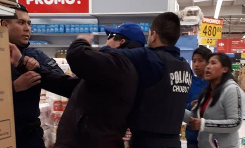 Intento de saqueo a supermercados de Mendoza y Chubut