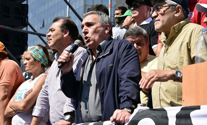 Schmid dijo en Córdoba que «el tarifazo recoge rechazos en todo el país»