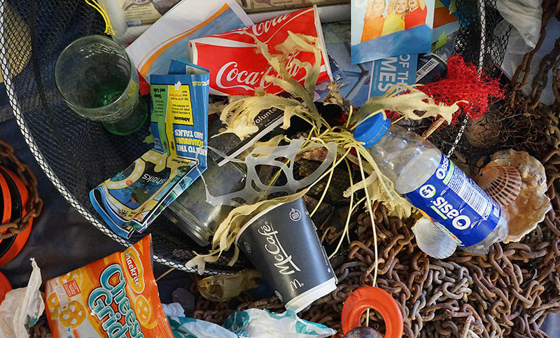 El Parlamento Europeo prohibió los plásticos de un solo uso para 2021