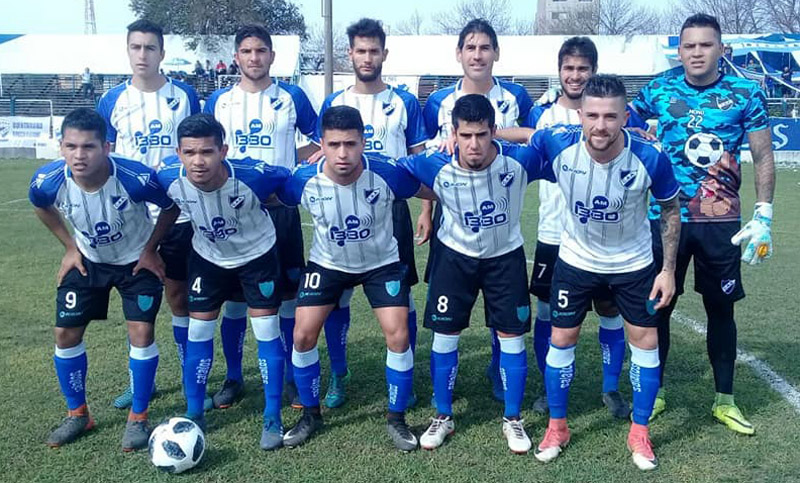 Argentino visita a Puerto Nuevo con la idea de seguir trepando