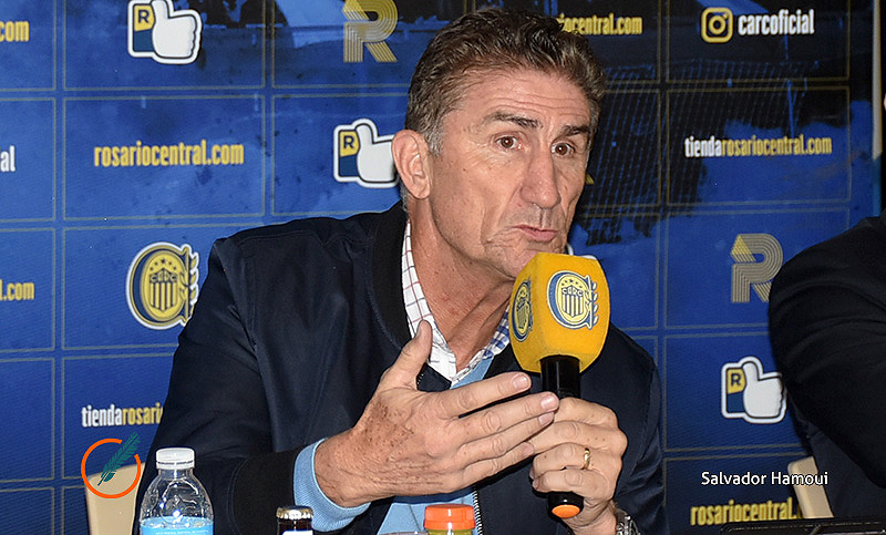 Bauza habló del partido contra Almagro y respaldó al oficialismo