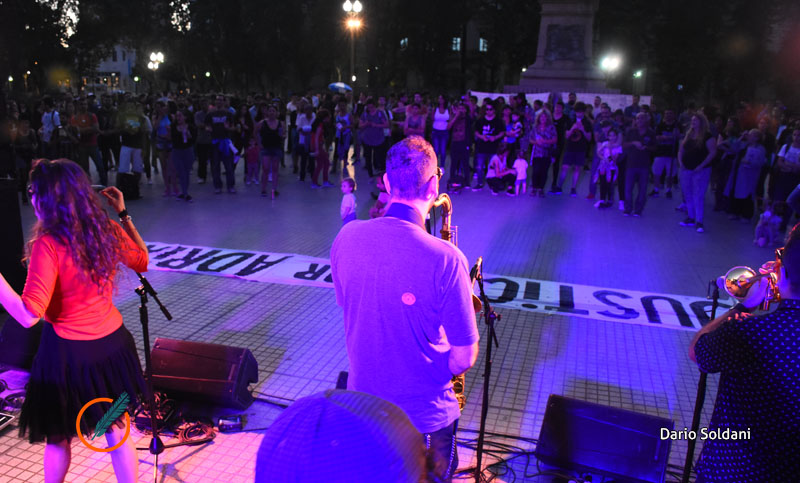 Piden que se disponga fecha de juicio por la muerte del músico en Cafe de la Flor
