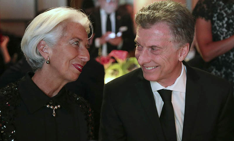 El endeudamiento de Macri condiciona a la Argentina a la esclavitud