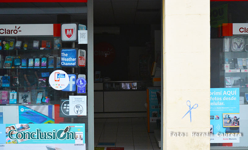Los comercios locales buscan maneras de sobrevivir a la recesión