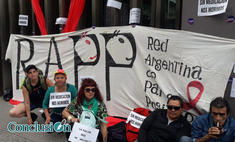 Pacientes con VIH denuncian que quedarán sin atención si aprueban el Presupuesto