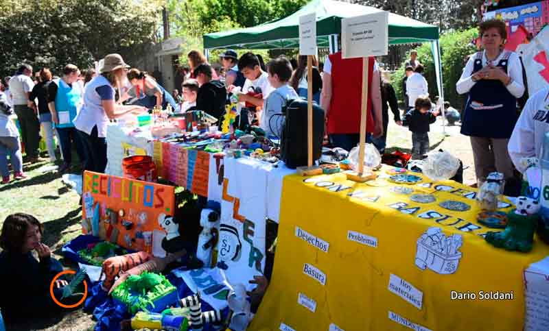 Con mucho entusiasmo, se realizó la primera Feria de la Sustentabilidad