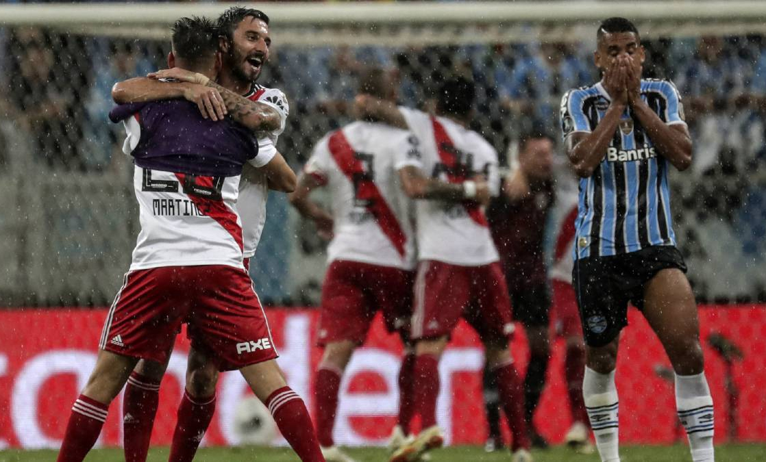Gremio reclama los puntos de la semifinal con River ante Conmebol