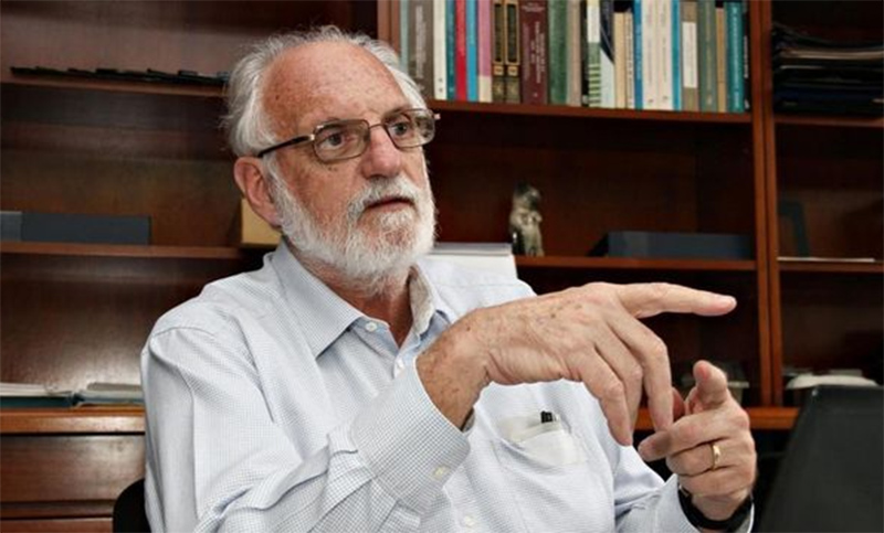 Si suben dólar y tasas estamos cerca del Arca de Noé