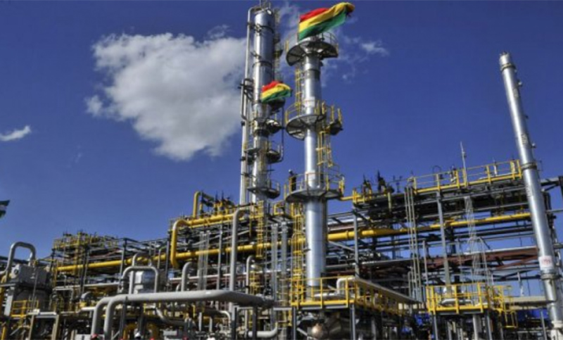 Embajador boliviano: «El FMI dice ‘esos inditos que no se bañan’ no necesitan industrias»