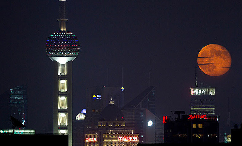 Una ciudad china contará con su propia «luna artificial» para iluminar las calles