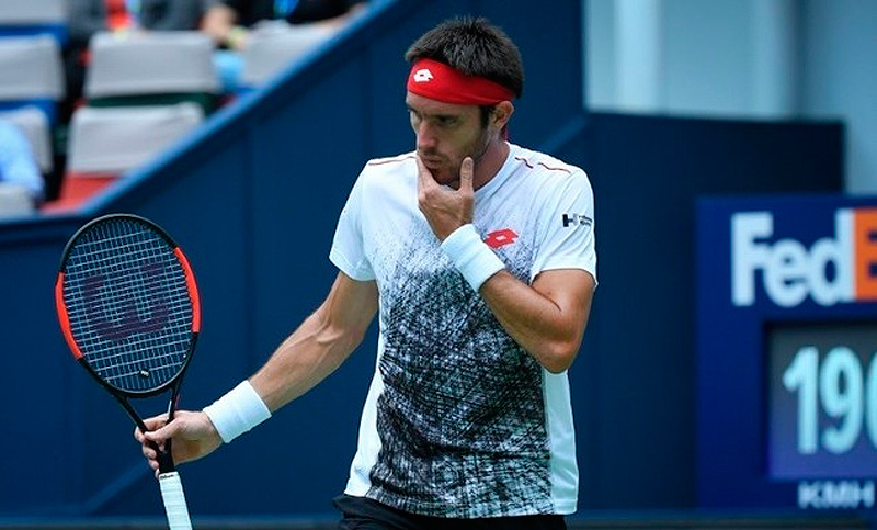 Mayer debutó con triunfo en el Masters de Miami