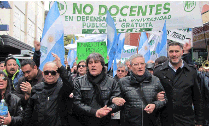 Los No Docentes piden mayor presupuesto para la Universidad