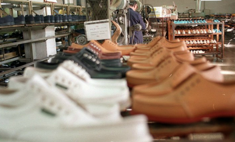 El Gobierno anunció medidas para incentivar el consumo en algunos rubros