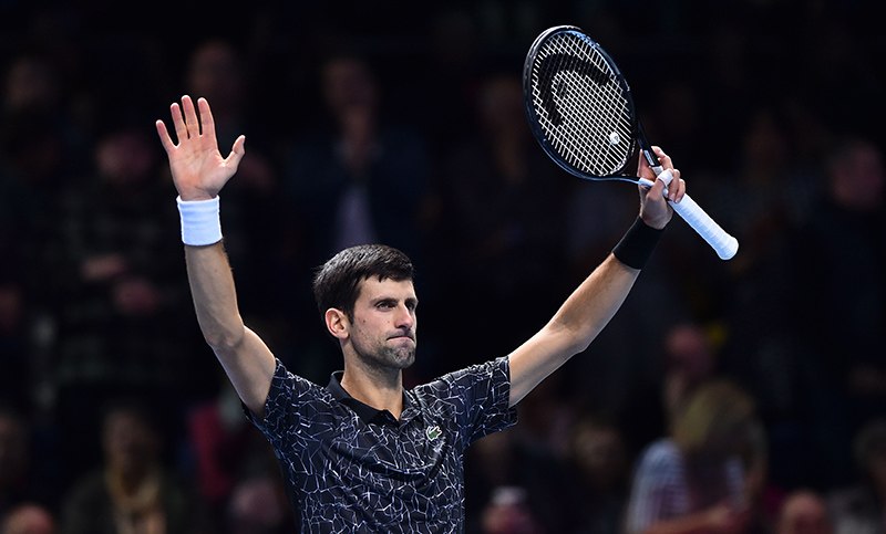 Djokovic se acerca a las semis del Masters de Londres
