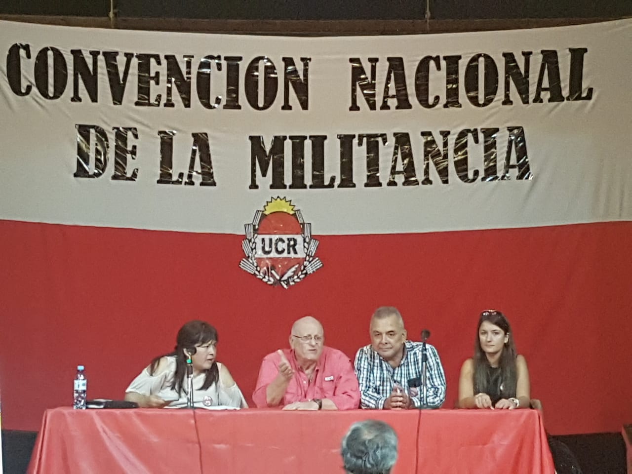 Nace un movimiento radical opositor a Cambiemos