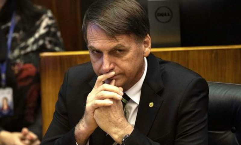 Bolsonaro anunció el cese de inversión educativa en carreras humanísticas