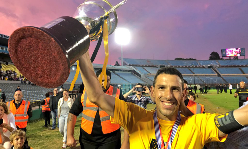 Maxi Rodríguez se consagró bicampeón con Peñarol