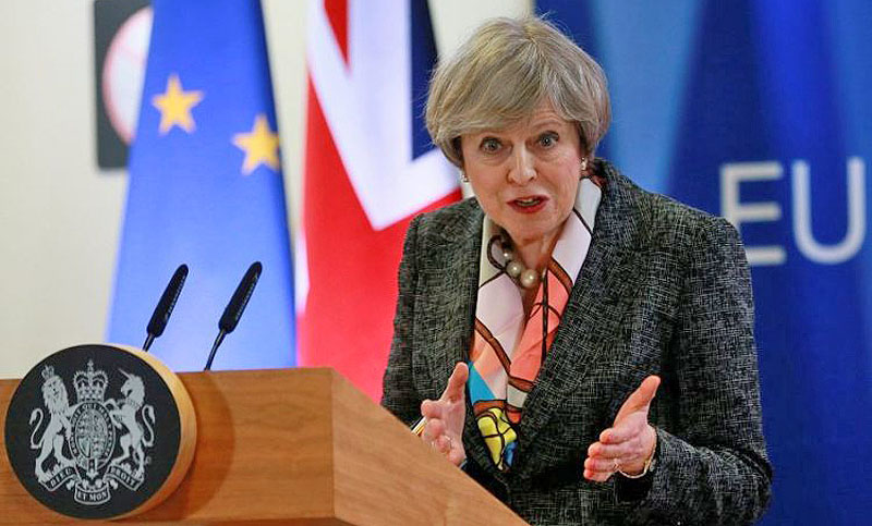 Theresa May asegura que no hará un acuerdo con la Unión Europea «a cualquier costo»