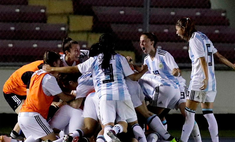 La selección argentina de fútbol femenino se clasificó al Mundial