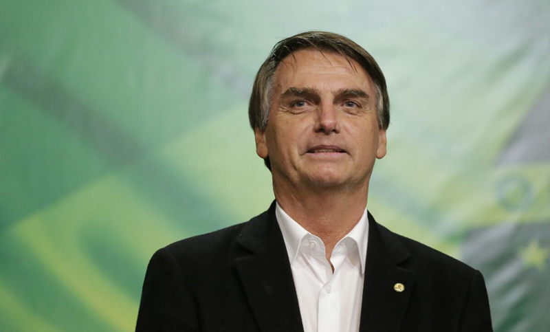 Bolsonaro nombra canciller a un diplomático pro-Trump