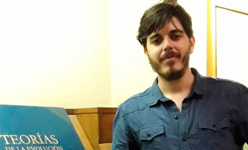 Buscan desesperadamente a un joven periodista desaparecido en Floresta
