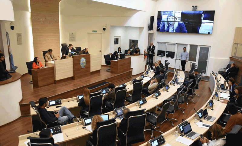 Piden que se apliquen sanciones ante los incumplimientos en el estacionamiento medido