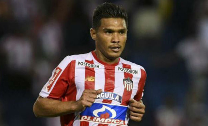 Colón está interesado en contratar a Teo Gutiérrez
