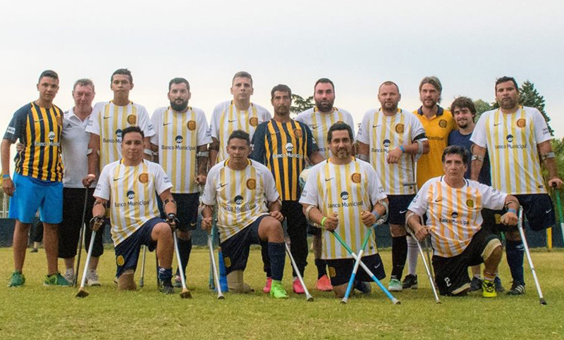 Los Guerreros juegan ante Los Cóndores en la Liga de fútbol de amputados
