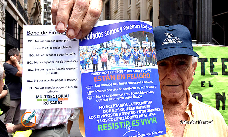 La Multisectorial Rosario se manifestó contra el bono de Macri