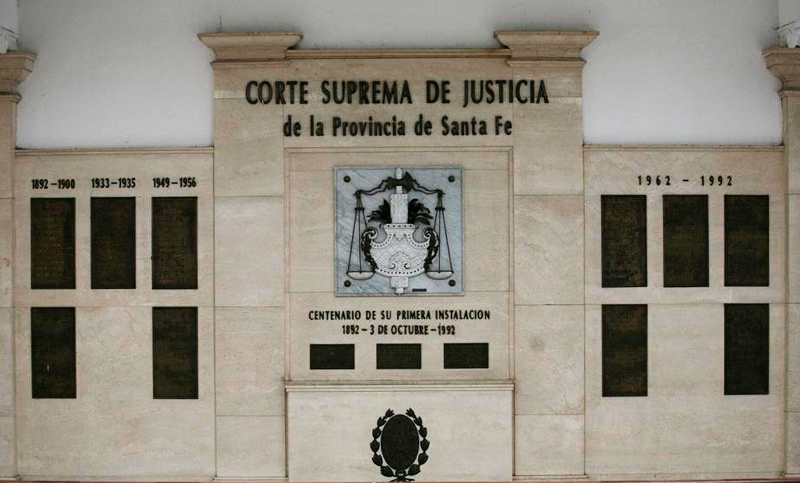 La Corte Suprema de Santa Fe repudió las balaceras al Poder Judicial