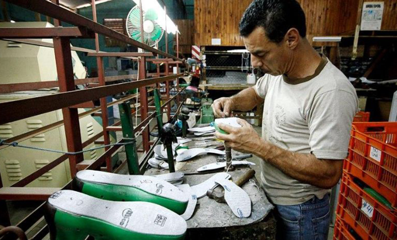 De mal en peor: ocho de cada diez sectores de la industria seguirán en rojo el próximo año