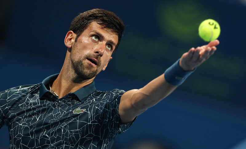 Djokovic ganó y se clasificó semifinalista en Doha