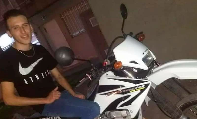 Balearon a un joven para robarle la moto y se encuentra grave