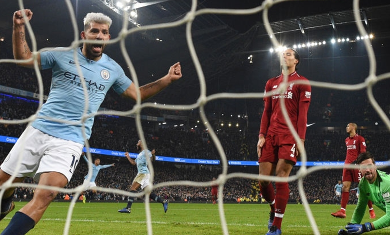 El Manchester City de Agüero le quitó el invicto al líder Liverpool