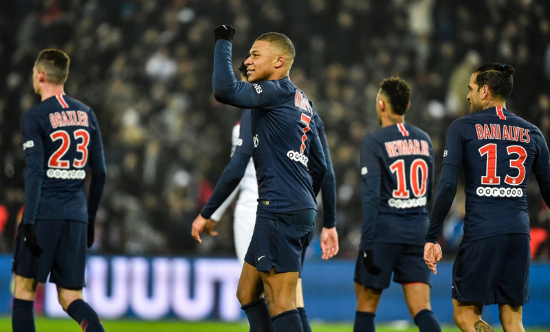 El PSG de Di María ganó 9-0 y está intratable en la liga francesa