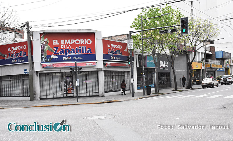 Extienden el estacionamiento en ambas manos en la zona comercial de Echesortu