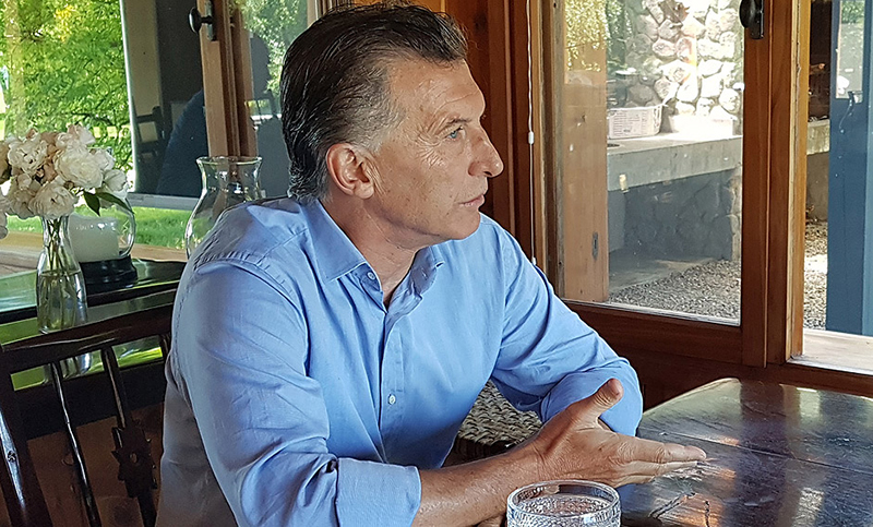 Macri se reúne con el Consejo Nacional de Pesca y viaja a Brasil