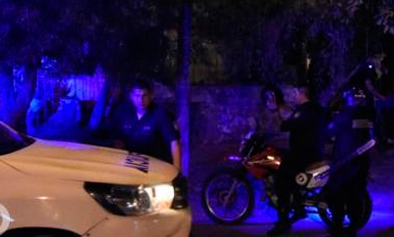 Un joven le pegó cuatro tiros a su ex pareja y luego se suicidó