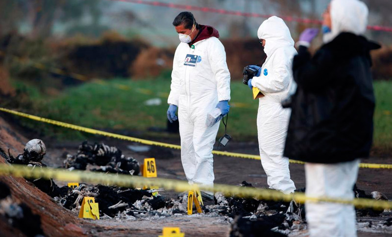 Aumentan a 79 la cantidad de muertos en México por al explosión de un oleoducto en México