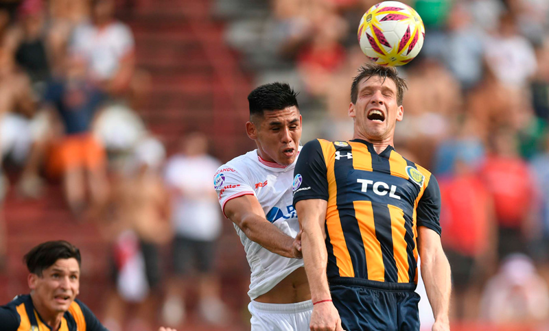 Central se despertó tarde y no pudo evitar la derrota contra Huracán