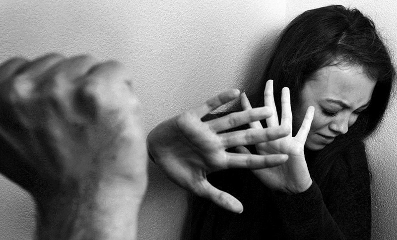 Golpes y amenazas: dos nuevos casos de violencia de género en Rosario