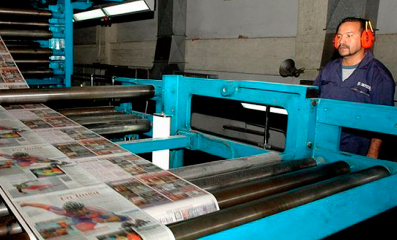 Denuncian flexibilización laboral en la imprenta de La Nación