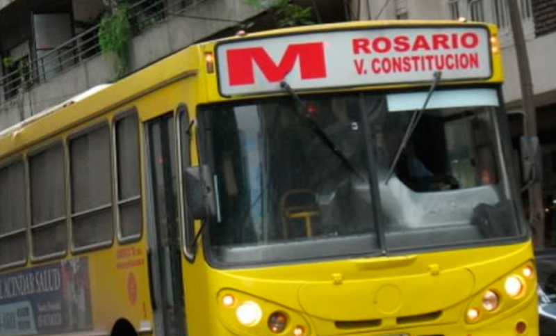 Detuvieron a un hombre por masturbarse en el colectivo