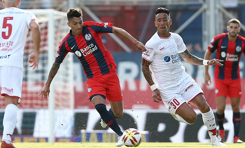 San Lorenzo y Huracán igualaron sin goles en el Clásico
