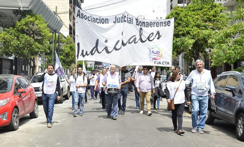 Judiciales bonaerenses reclaman la reapertura de paritarias