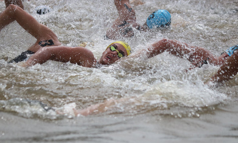 Rosario vibró con la emocionante maratón acuática internacional