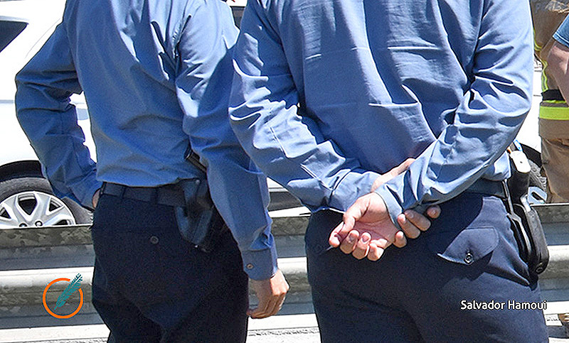Condenaron a ocho años de prisión a dos policías santafesinos por robo, privación de la libertad y amenazas