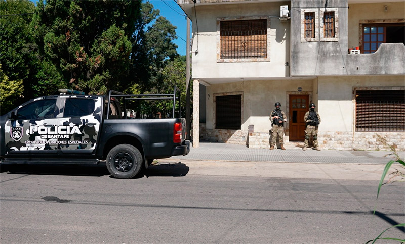 Detuvieron a dos personas en un allanamiento por el homicidio de Lucio Maldonado
